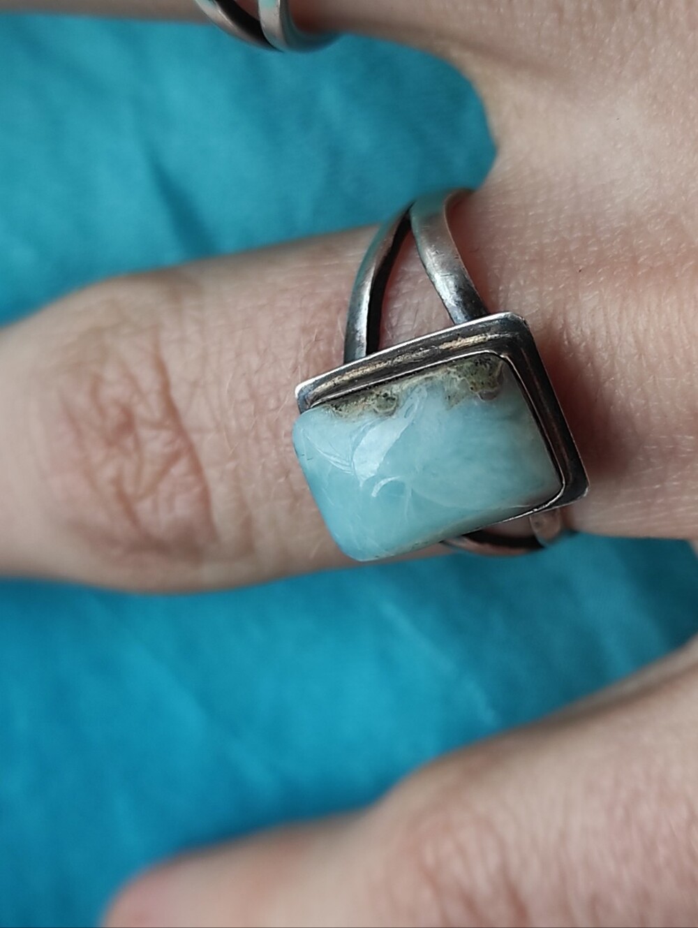 Larmar Gemstone Silver Ring